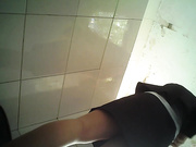 棍哥办公楼WC雅拍女白领-初露锋芒170背杀黑衣大屁股少妇