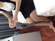 假期酒店開房約戰老公出差不在家的饑渴風騷少婦情人 穿上絲襪各種姿勢玩弄 叫床聲太大了 露臉高清完整版