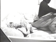 居家攝像頭破解拍攝到的寂寞單身大叔饑不擇食把喪夫的小寡婦帶到家裏愛愛 貌似長得不咋地叫聲還蠻給力的～1080P高清