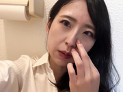 [KBMS-183] ウンコが出る日常 三浦はな - 1of5