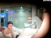 主題酒店稀有房拍攝到的美乳白嫩女孩與男友開房愛愛 互舔互插愛撫連續抽插高潮豪乳亂顫 嬌喘呻吟不斷 露臉高清