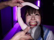 [DFE-097] 微笑む口便器 桐谷すずね - 3of5