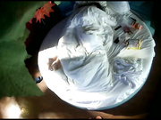 主題酒店拍攝到的奶子堅挺大學靚妹和情人開房愛愛 貌似剛脫完衣服就接到男友電話 露臉高清