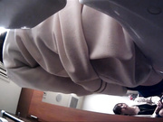 最新流出-某高檔西餐廳女士公共衛生間拍攝到的各種風格氣質漂亮美女少婦如廁 透明蕾絲內褲太惹火了 看得欲火焚身 1080P高清原版