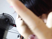 出租房東寂寞單身熟女少婦勾引帥氣小夥啪啪打炮 主動吃雞巴給操幹的高潮不斷 國語對白～720P高清