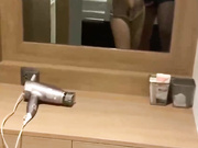 真实记录我的19岁良家女友❤️酒后拿我18CM的大鸡巴狂插小骚逼，全程露脸认出给操无水印版