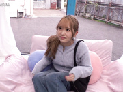 SDMM-228 ’FREEZE’し続けられたら賞金ゲット！ どんな妨害をされても絶対に動いちゃダメ！ - 4of5