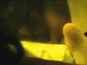 内裤哥桑拿会所双飞2位极品美女,看到大鸡巴大吃一惊说：这也太大了,嘴里放不下,避孕套都要用大号的 体格小的被操的受不了。