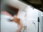 強推 出租屋偷拍到的極品模特身材漂亮美眉浴室沐浴洗澡 超誘惑