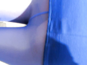 美丝会学院派女模特无内户外天台私拍貌似一年不少赚也挺不容易还擦伤了与摄影师有交流国语对白