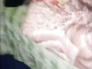 东北胖妹毕业找工作投奔表哥工作没找到被表哥下药灌倒禽兽