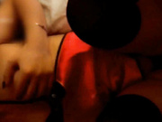 疯狂3P爆操骚浪丝袜淫妻 两个J8轮操红肚兜小骚货 能让“耳朵怀孕”的绝世叫床完美露脸高清完整版