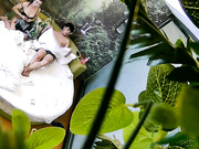 精品推荐小旅馆绿叶房偷拍小伙泡风骚少妇，上位骑着啪啪响两个奶子还挺坚挺的