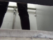 坐盗市最新流出潜入艺术学院偷拍第39季几个校花级别的美女