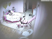 高颜值美乳性感大学美女酒店被性经验丰富的男友疯狂舔穴伺候舒服后又各种高难度姿势爆操,美女折腾的嗷嗷叫!