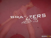 让大肉棒来平息巨乳熟女的愤怒