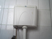 大学女生宿舍厕拍系列7 刚睡醒一脸懵逼的妹子头发像个鸡窝_(new)