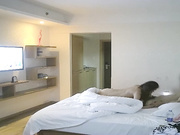 微聊约出来啪啪的幼儿园美女老师兼职援交妹口活一流忍耐力差的估计口几下就得交货叫床声给力国语对白