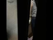 洗澡没关窗被偷拍 身材丰腴的漂亮美眉两个高耸的大肉球是真心赞啊