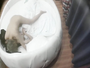 高颜值时尚情侣白色电动床主题酒店玩刺激 多姿势爆操身材白皙巨乳女友1小时 扛腿冲刺 完美露脸[