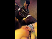 女神级性感气质大美女和2网友吃完夜宵K哥喝多了被带到酒店2人轮流啪啪,边操边用手机拍,干完还把她衣服穿好!