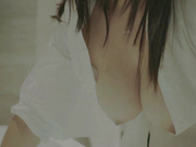 爱好摄影老板苍先生唯美大作浴缸内玩弄巨乳妹子抠B打奶炮搞的妹子娇喘呻吟啪啪啪一对豪乳乱颤1080P原版