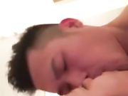 喜欢健身的S形魔鬼身材白富美嫩模家中和女闺蜜富二代老公偷情啪啪,2人干的激情澎湃,边操边自拍,性感翘臀大长腿!