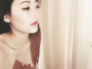 最新台湾美少女『萌儿』情趣口交教学私拍流出 制服美乳女神跪舔J8 舔玩奶油大屌