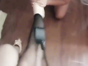 高颜值小妖精TS乐基儿，跟这样的大美人 舌吻 吃她的大鸡鸡 好舒服呀，被舔发出娇喘呻吟声 弄得我也想飞过去舔舔