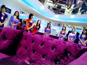 偷拍泰式一条龙 E杯极品泰国艺校美眉，身材棒态度好温柔体贴，全程贴心服侍周到