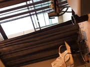 最新泄露门交流分享《客户修电脑泄露美女大尺度日常撩骚视频完整档案》揭露良家素人日常不为人知的一面