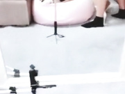 最新推特网红『亲嫂子』穿婚纱白丝袜白跟鞋在出租屋偷情做爱 婚纱装骑乘抓着J8骑乘无套顶操 高清720P原版