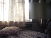 三贱客之牛奶哥搞完朋友的老婆再搞人家上大二的女儿720P高清无水印