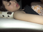 【全網首發】【迷J精品】暗戀已久的女同事，性感美腿又細又長又白嫩，不多見的個性陰毛非常誘人，太舒服刺激了沒肏幾下就交貨了～高清無水原檔