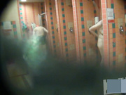 【盜攝視訊】盜攝西洋女性公共浴室洗浴 奶大顏值高看得欲火焚身（第四部）精彩值得收藏～原版高清