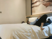 【AI高清2K修复】壹屌探花第二场蓝衣网红脸妹子啪啪，口交摸逼抬腿侧入上位骑坐大力猛操