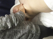 按摩店手機自拍胸部按摩全過程 邊揉搓奶子邊討論養護心得 貌似妹子很享受啊 國語對白～720P高清