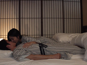 [DANDY-798] 内緒でエグいサービスしてくれたメンズエステ嬢を温泉旅行に誘って生ハメしたら何度も求めるヤリマンだったVOL.3 - 4of5