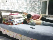 大内密探居家勾引少妇手指狂插高潮