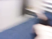 骚逼嫩妹上位骑乘性爱玩弄坐插颜射