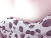 性感豹纹，完美酥胸自慰！