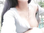 眼睛御姐少妇野外勾引大爷口交站立插穴