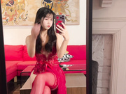 不呆猫—霸气红色人妻